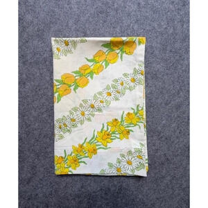 Vintage Cannon Monticello Pillowcase Standard 20x30 Yellow Floral Daisies Tulips